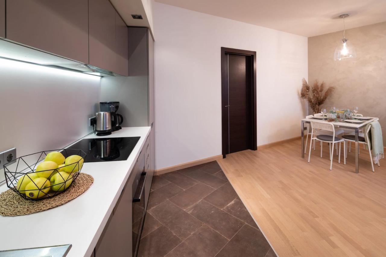 Old Riga Two Bedroom Apartment With 2 Bathrooms 외부 사진
